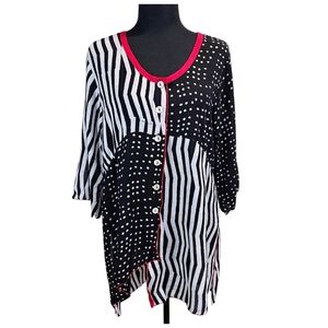 Iguana Asymmetrical Mixed Print Button Front Tunic Top Rayon Small Artsy Relaxed